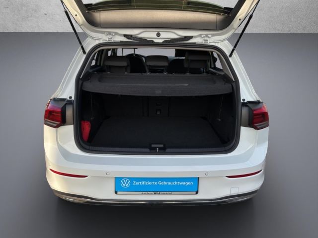 Golf VIII ACTIVE 1.5 TSI*AHK*Navi*LED*Apple CarPlay*