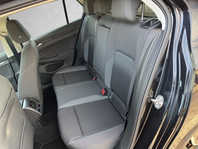 Golf VIII ACTIVE 1.5 TSI*AHK*Navi*LED*