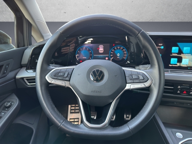Golf VIII ACTIVE 1.5 TSI*AHK*Navi*LED*