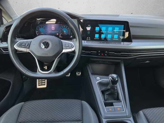 Golf VIII ACTIVE 1.5 TSI*AHK*Navi*LED*