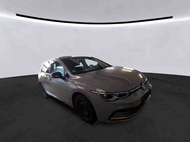 Golf VIII ACTIVE 1.0 eTSI DSG*AHK*Navi*LED*