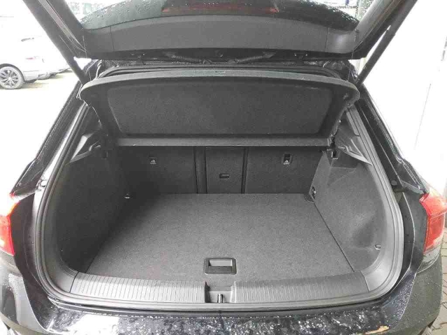 T-Roc ACTIVE 1.5 TSI DSG*AHK*Navi*LED*ACC*