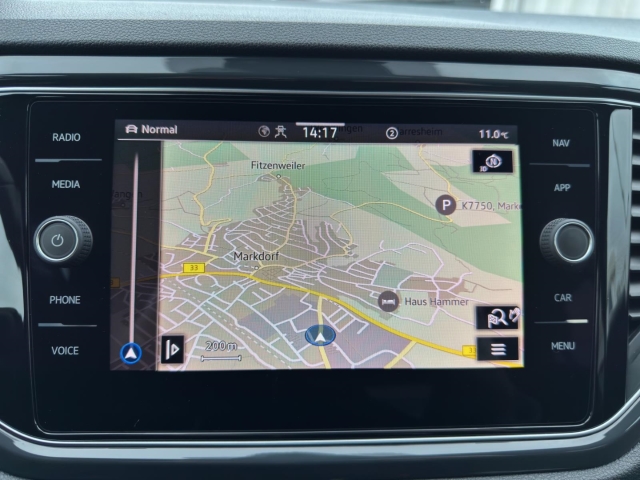 T-Roc Sport 1.5 TSI DSG*AHK*Navi*LED*ACC*