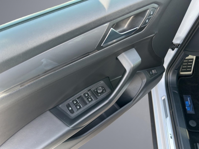 T-Roc Sport 2.0 TSI 4Motion DSG*AHK*Navi*LED*ACC