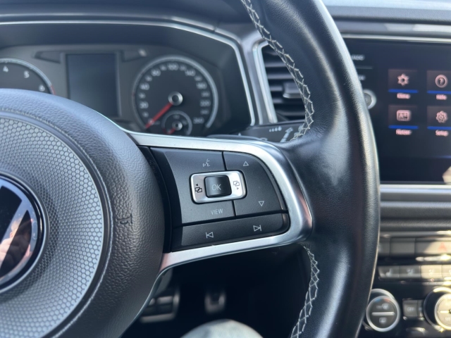 T-Roc Sport 2.0 TSI 4Motion DSG*AHK*Navi*LED*ACC