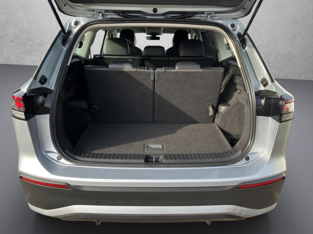 Tayron 4Motion 2.0 TDI DSG*AHK*Navi*LED*