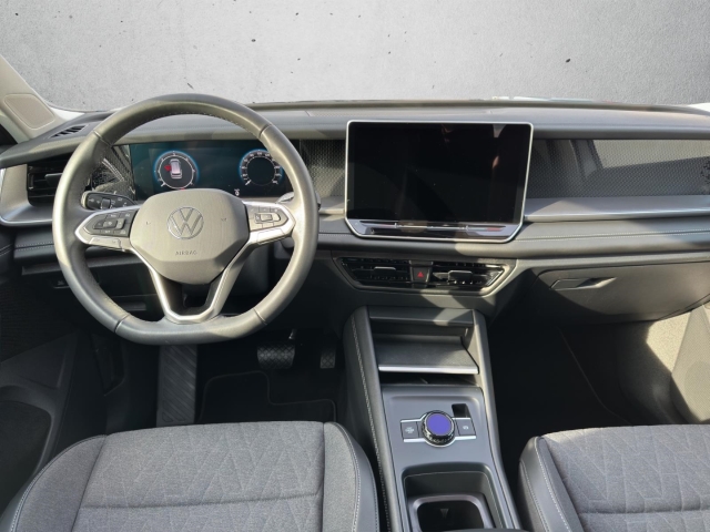 Tayron 4Motion 2.0 TDI DSG*AHK*Navi*LED*