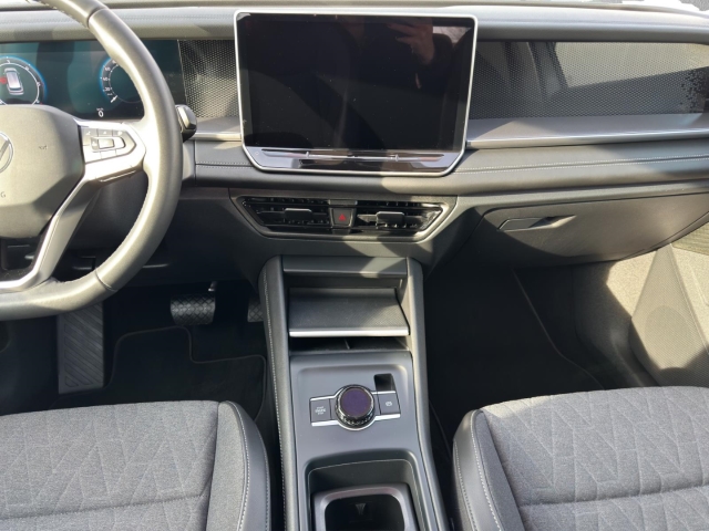 Tayron 4Motion 2.0 TDI DSG*AHK*Navi*LED*