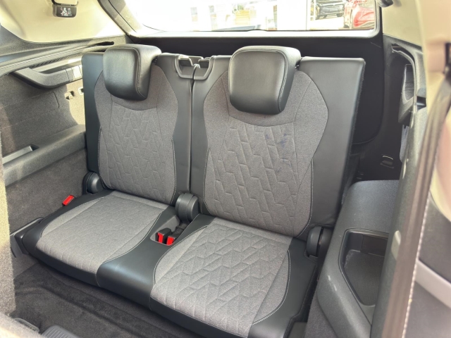 Tayron 4Motion 2.0 TDI DSG*AHK*Navi*LED*