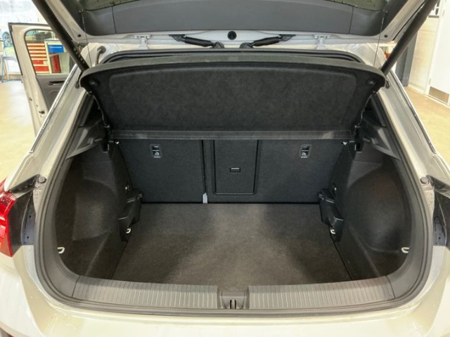 T-Roc R-Line 1.5 TSI DSG*Navi* ACC*Apple CarPlay*