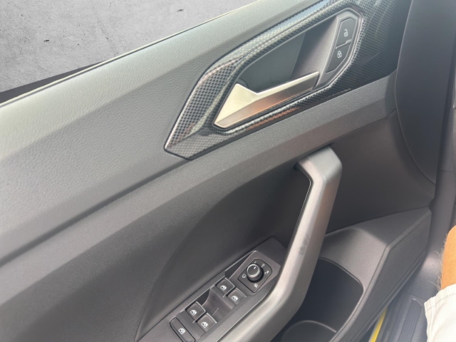T-Cross ENERGY 1.0*Navi*LED*ACC*Apple CarPlay*
