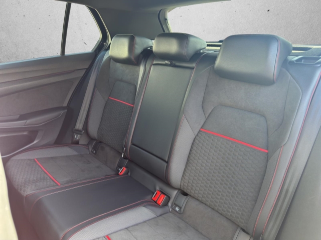 Golf VIII Clubsport 2.0 TSI DSG *Top-Sportsitze*