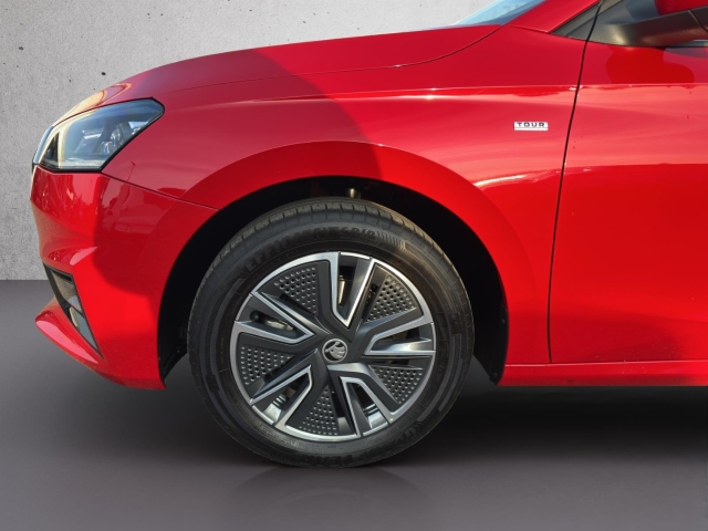 Fabia Tour 1.0 TSI DSG AHK*Leder*LED*