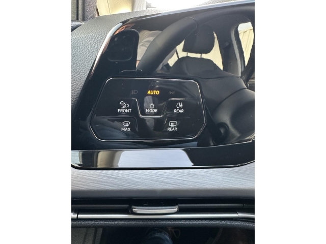 Golf Style VIII 2.0 TDI DSG Navi* LED