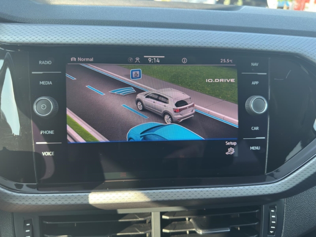T-Cross 1.0 TSI Active*Navi*LED*RüKa*SHZ*