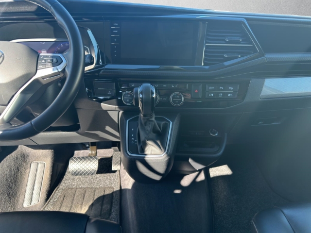 T6.1 Multivan 2.0 TDI DSG*Navi*LED*Leder