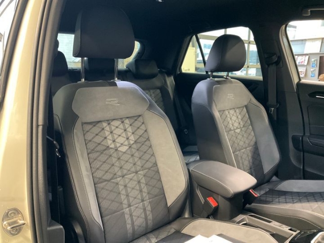 T-Roc R-Line 1.5 TSI DSG*Navi*LED*ACC*