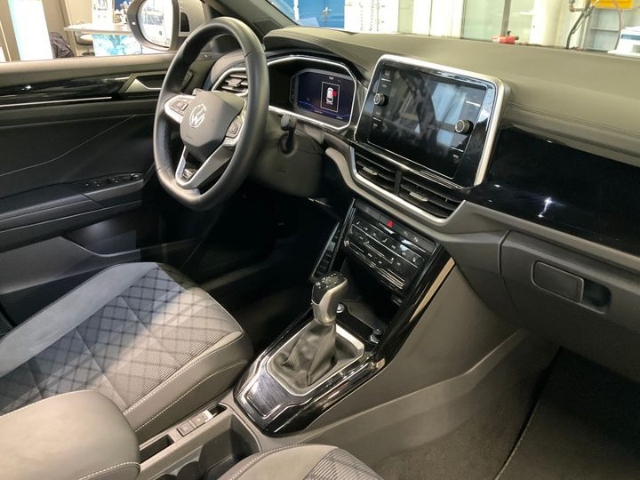 T-Roc R-Line 1.5 TSI DSG*Navi*LED*ACC*