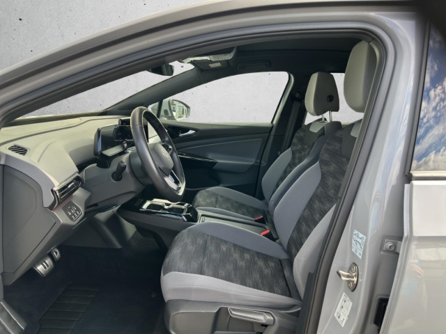 ID.4 Pro Performance 150kW*AHK*Pano*Navi*LED*ACC*