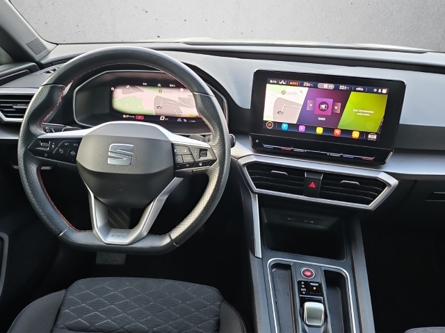 Leon 1,5 eTSI FR *Navi*AHK*LED*PDC*SHZ*