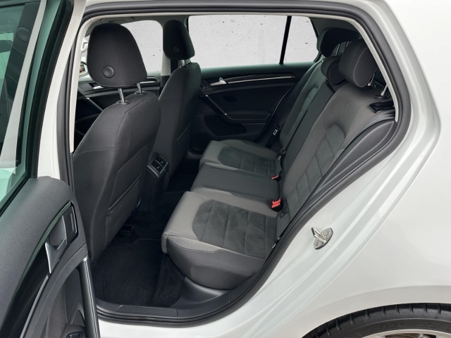 Golf VII Highline BlueMotion *Navi*LED*RüKa