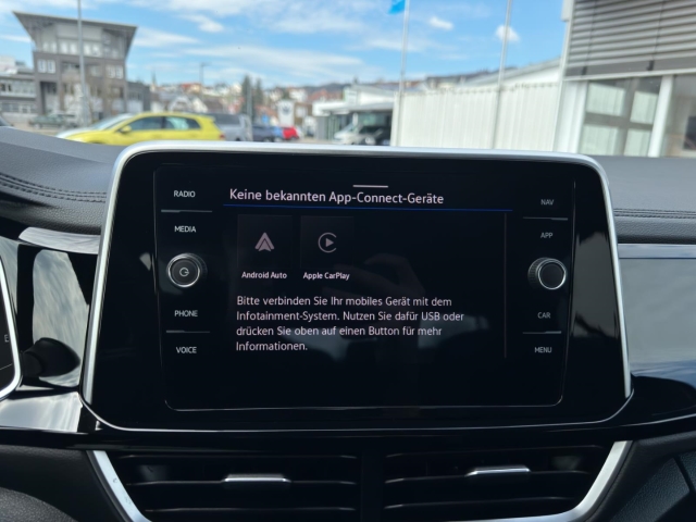 T-Roc R-Line 1.5 TSI DSG Navi *ACC*LED