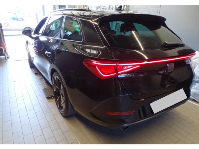 Leon SP 2.0 TSI DSG*Navi*LED*RüKa*SHZ*ACC*DCC*