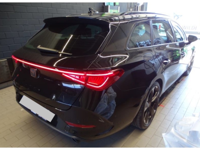 Leon SP 2.0 TSI DSG*Navi*LED*RüKa*SHZ*ACC*DCC*
