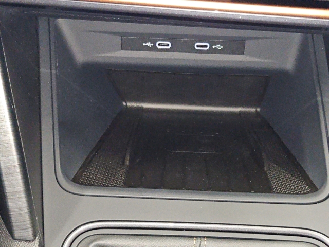 Leon CUPRA 1,5 TSI Basis*Navi*LED*RüKa*SHZ*