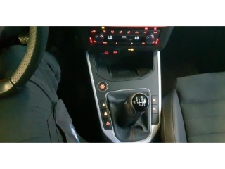 Arona FR 1.0 TSI*Navi*AHK*LED*SHZ*RüKa*