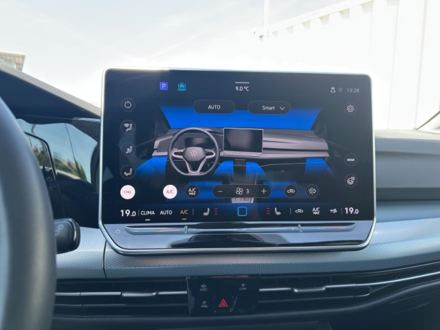 Golf Variant Life GOAL 1.5 eTSI DSG Navi*LED*ACC