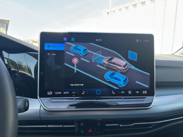 Golf Variant Life GOAL 1.5 eTSI DSG Navi*LED*ACC