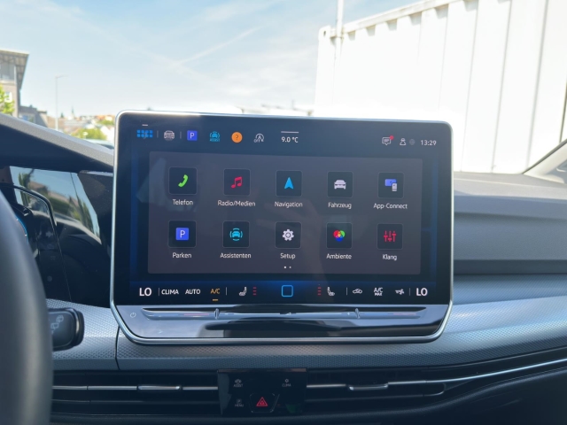 Golf Variant Life GOAL 1.5 eTSI DSG Navi*LED*ACC