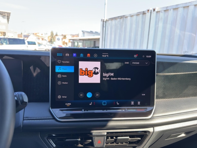 Tiguan Life GOAL 1.5 eTSI DSG Navi LED