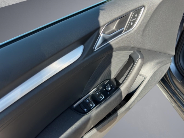 A3 Sportback Sport 2.0 TFSI Sportpaket *Navi*LED