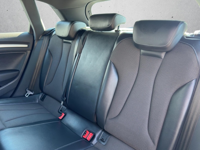 A3 Sportback Sport 2.0 TFSI Sportpaket *Navi*LED