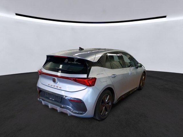 Born 62 kWh *Navi*LED*ACC*RüKa*SHZ*