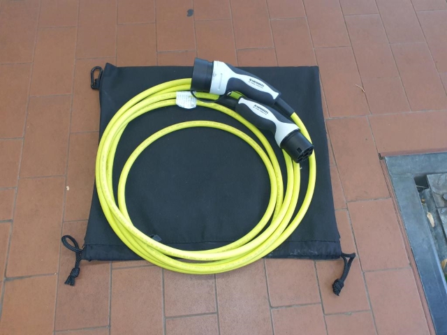 Born 62 kWh *Navi*LED*ACC*RüKa*SHZ*