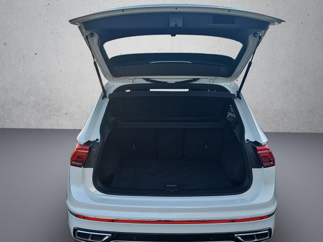 Tiguan R-Line 1.5 TSI DSG Sportpaket*Navi*LED