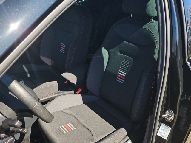 Arona FR DSG*Navi*RüKa*LED*ACC*SHZ*