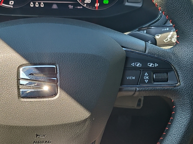 Arona FR DSG*Navi*RüKa*LED*ACC*SHZ*