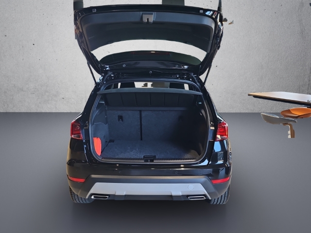 Arona FR DSG*Navi*RüKa*LED*ACC*SHZ*