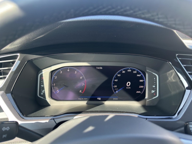 Touran 1.5 TSI Highline OPF R-line*AHK*Navi*RüKa
