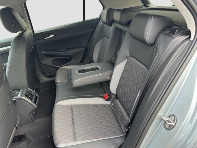 Golf VIII Energy 1.5 TSI*AHK*Navi*LED*RFK*