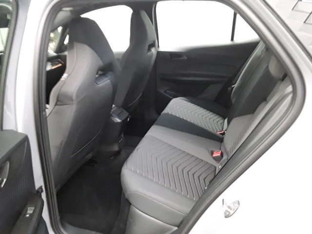 Born 62 kWh*Navi*LED*RüKa*SHZ*Temp*