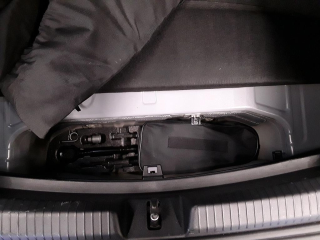 Born 62 kWh*Navi*LED*RüKa*SHZ*Temp*