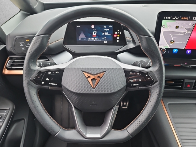 Born 62 kWh*Navi*LED*ACC*SHZ*RüKa*