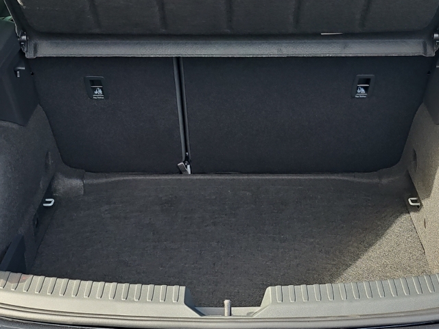 Leon 1.5 eTSI Road Edition*DSG*Navi*LED*RüKa*SHZ*