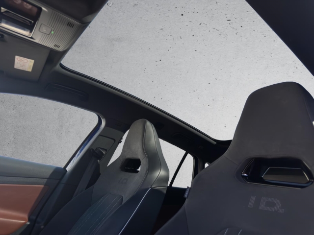 ID.4 Pro Performance 150 kW *Navi *360 Kamera