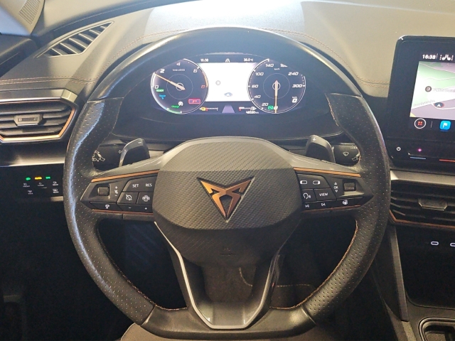 Formentor 1.4 e-Hy*DSG*Navi*LED*AHK*ACC*SHZ*